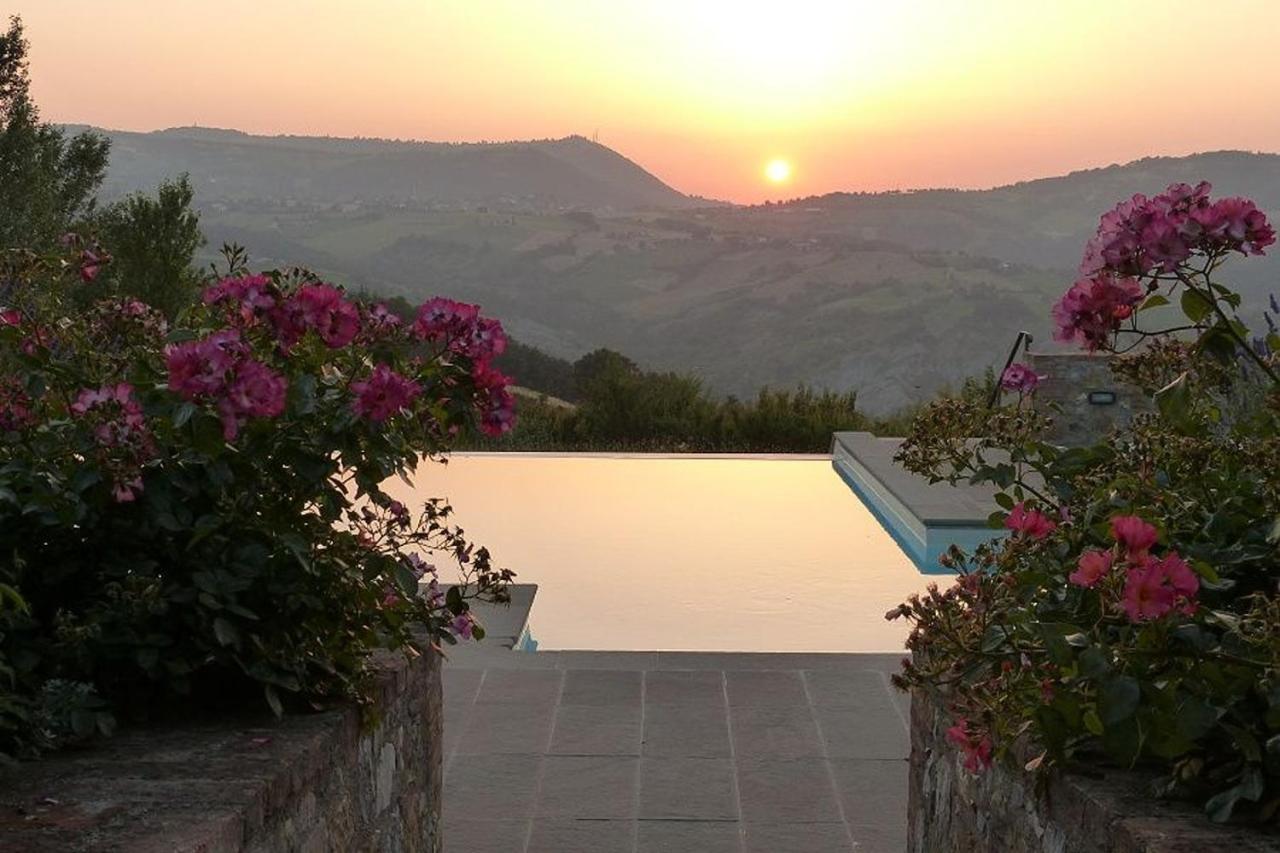 Agriturismo Podere Prasiano Marano sul Panaro Ngoại thất bức ảnh